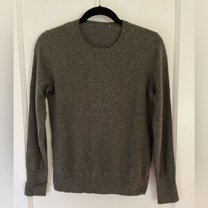 Everlane Cashmere Sweater